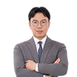 김진혁